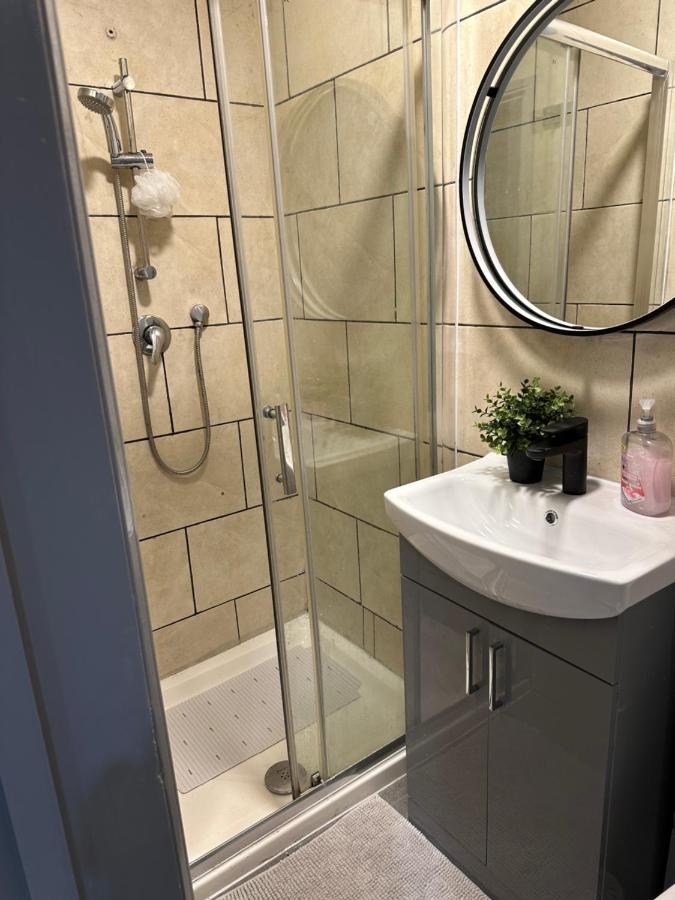 Apartament Acton High Street Londyn Zewnętrze zdjęcie